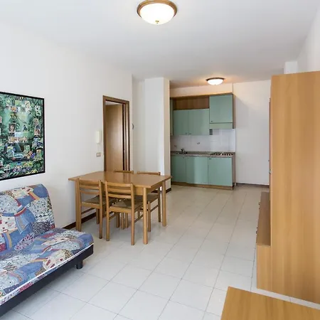 Costa Del Sol Apartment Lido di Jesolo Exterior photo